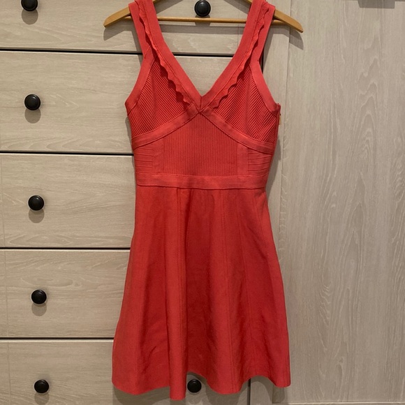 Rose pink Guess bandage dress, size medium - Picture 4 of 16